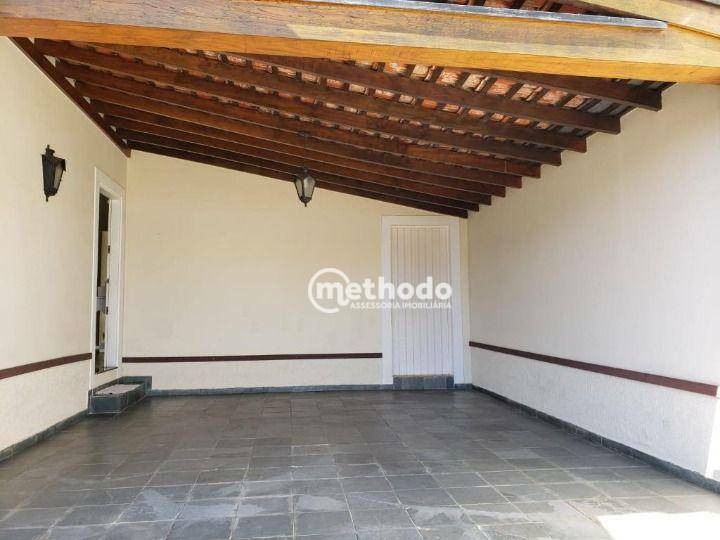 Casa à venda com 4 quartos, 200m² - Foto 3