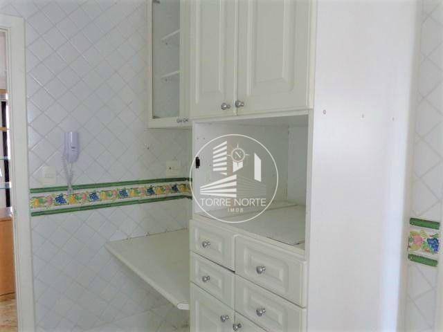 Apartamento à venda com 3 quartos, 145m² - Foto 40