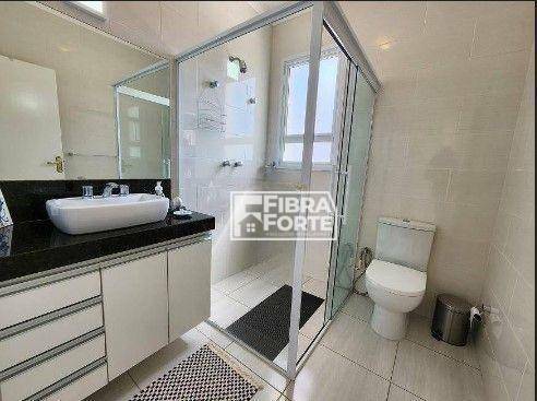 Casa de Condomínio à venda com 4 quartos, 365m² - Foto 13