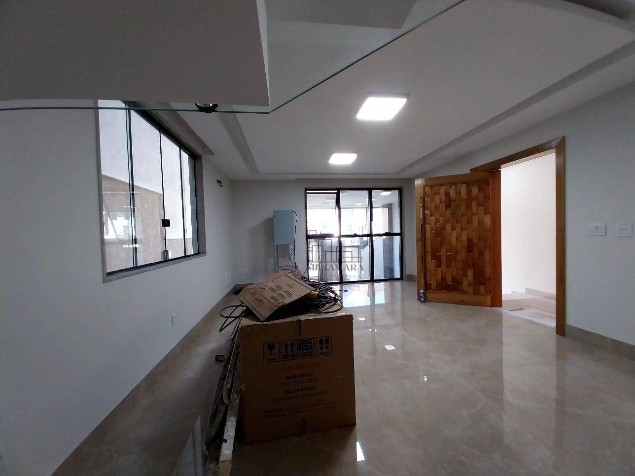 Casa à venda com 3 quartos, 307m² - Foto 8