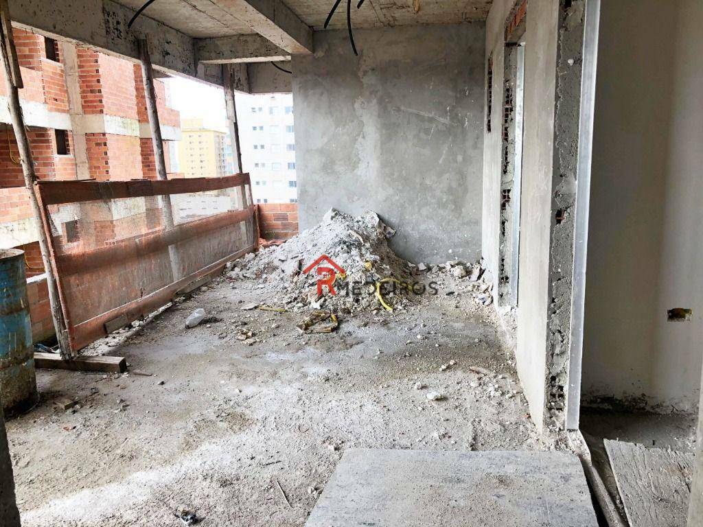 Apartamento à venda com 3 quartos, 127m² - Foto 3