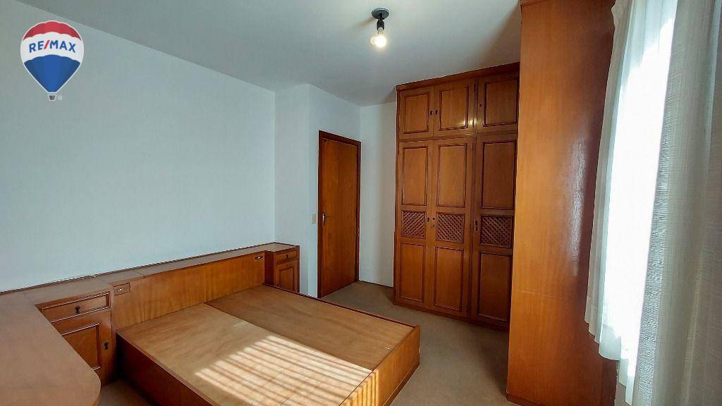 Apartamento para alugar com 3 quartos, 120m² - Foto 9