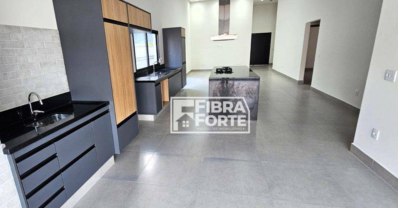 Casa de Condomínio à venda com 3 quartos, 204m² - Foto 4