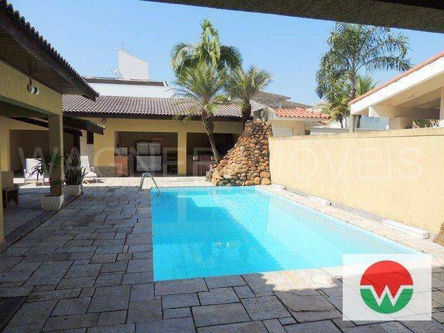 Casa de Condomínio à venda com 3 quartos, 320m² - Foto 1