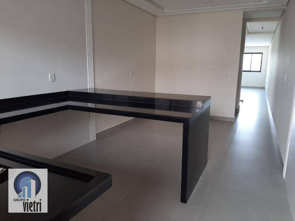 Sobrado à venda com 3 quartos, 160m² - Foto 4