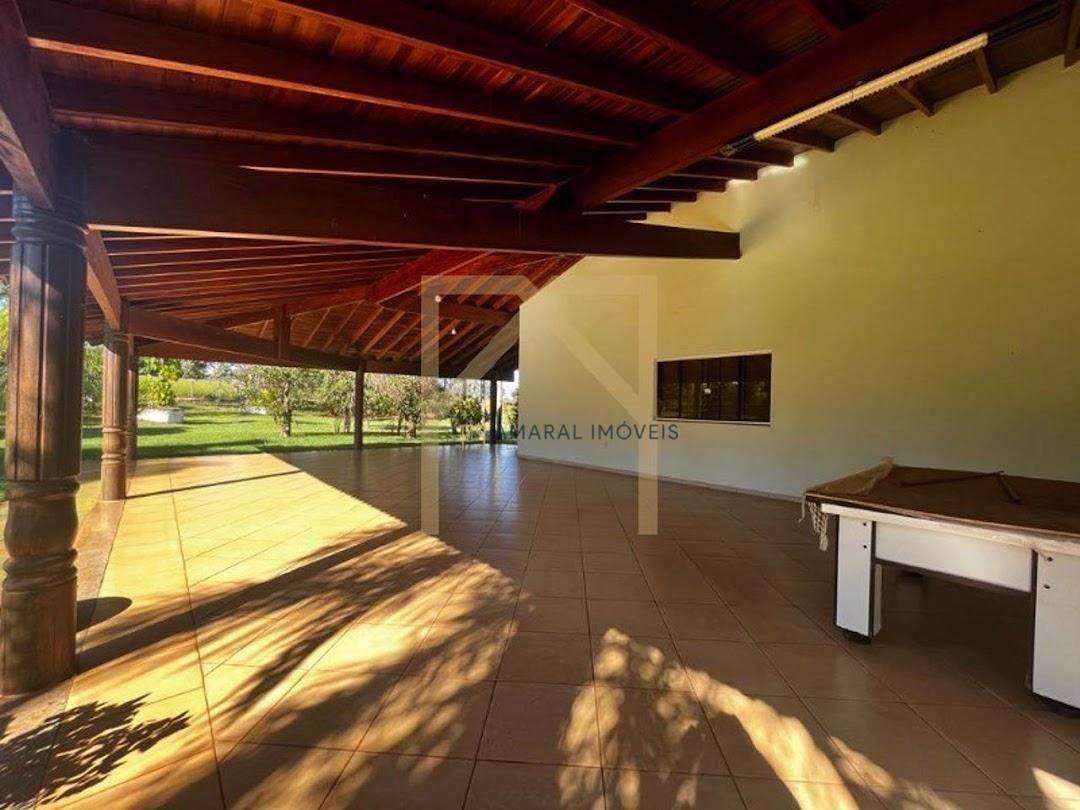 Casa à venda com 4 quartos, 400m² - Foto 15