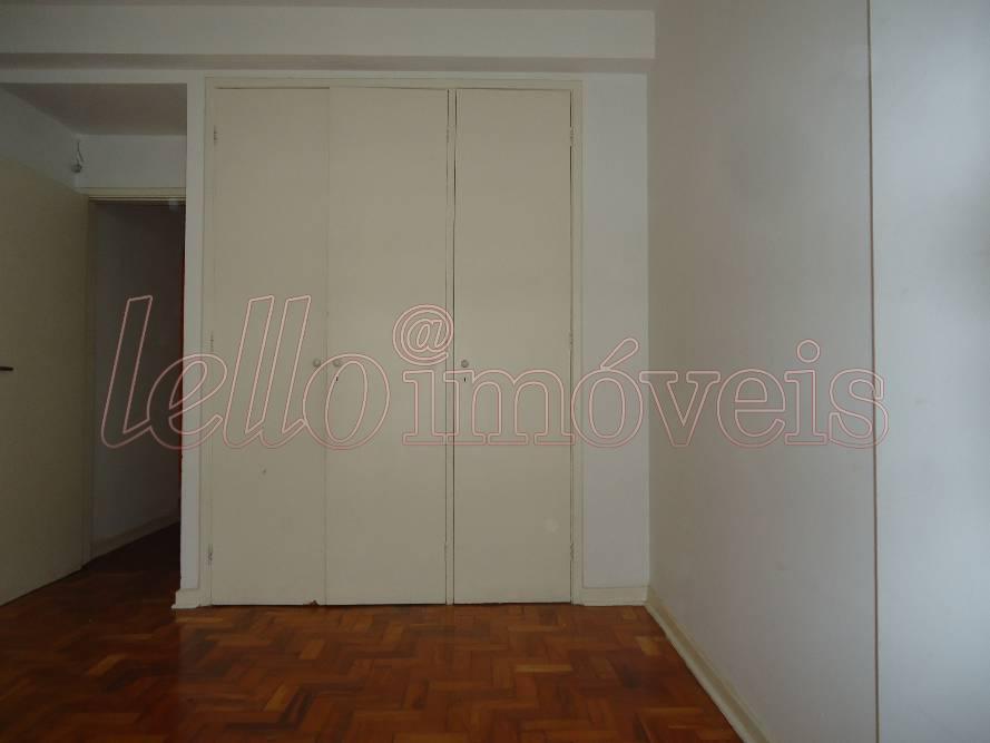 Apartamento para alugar com 3 quartos, 120m² - Foto 8