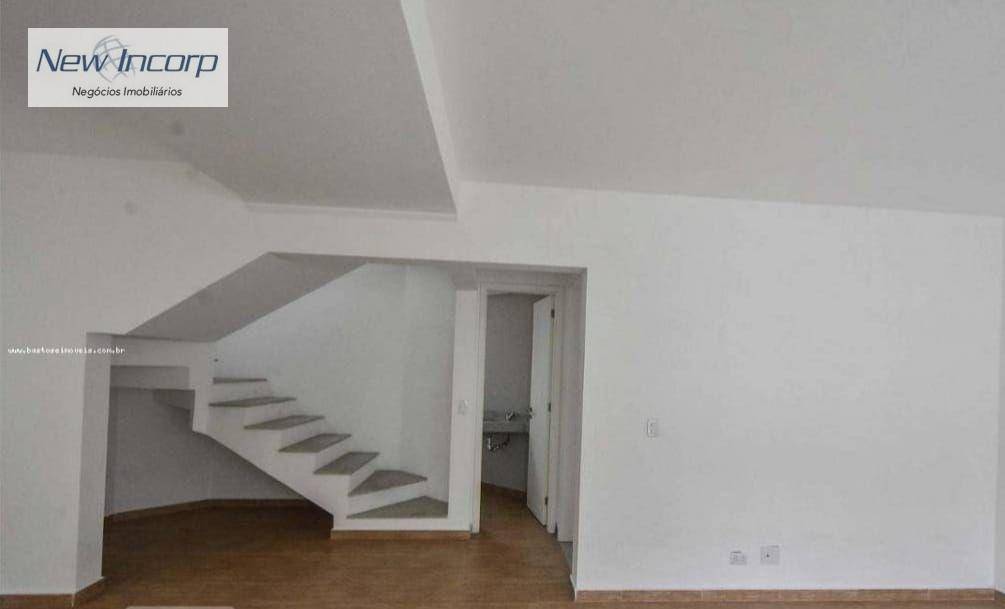 Casa à venda com 3 quartos, 120m² - Foto 3