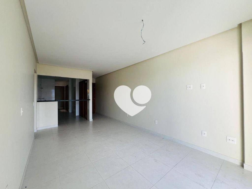 Apartamento à venda com 2 quartos, 76m² - Foto 5