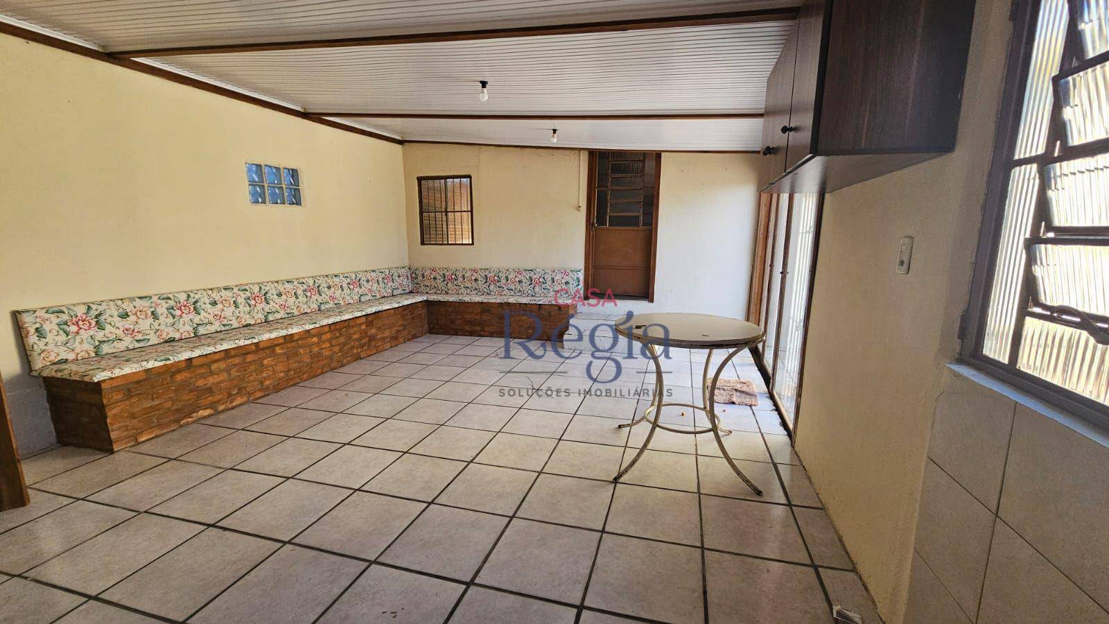 Casa à venda e aluguel com 3 quartos, 162m² - Foto 45