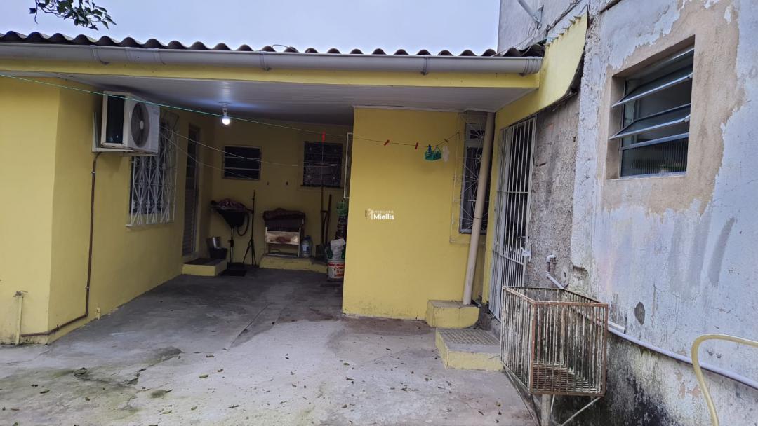 Casa à venda com 4 quartos, 196m² - Foto 19