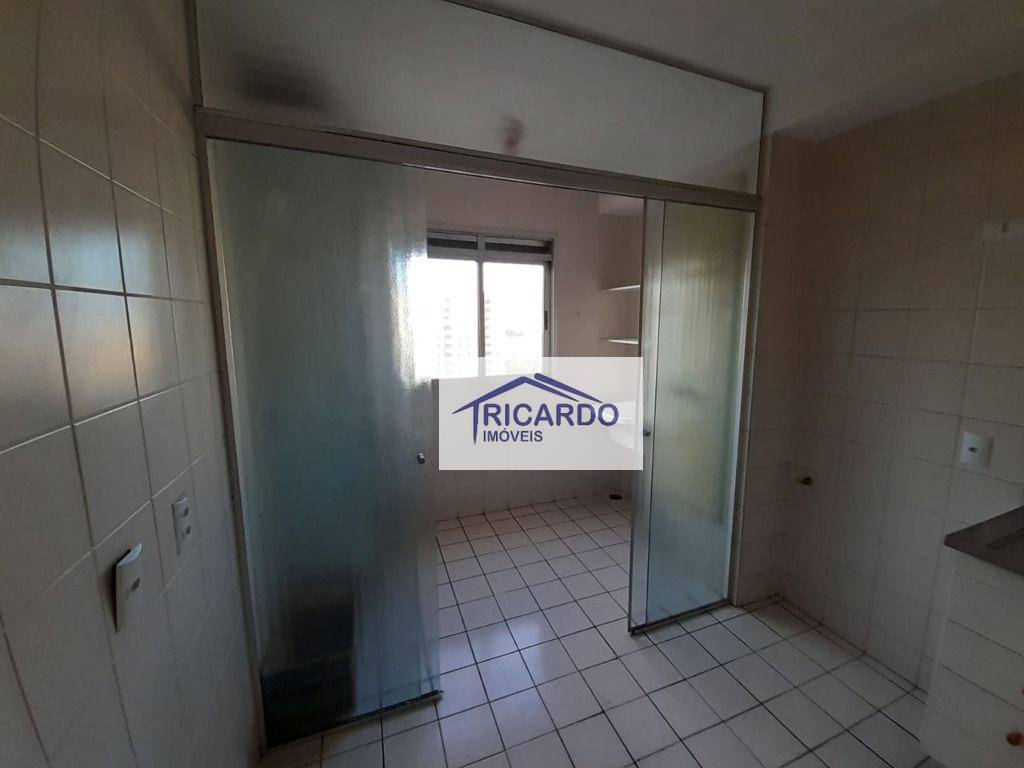 Apartamento à venda com 2 quartos, 55m² - Foto 4