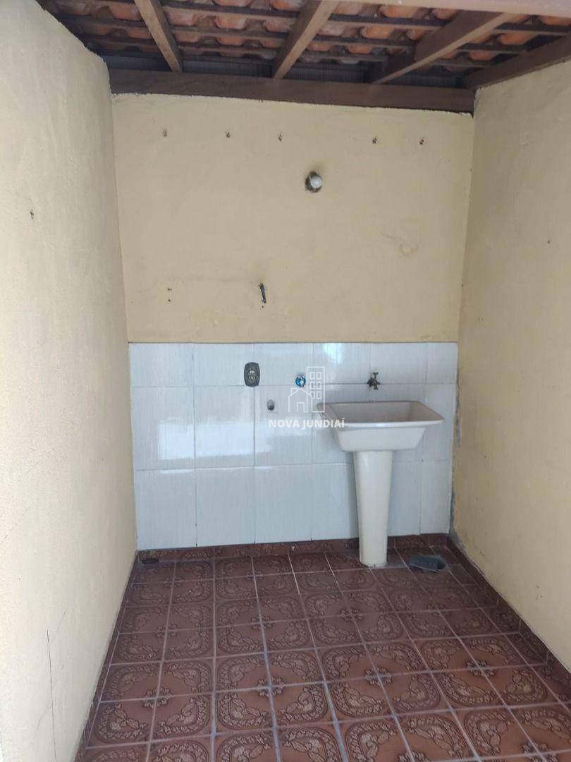 Casa à venda com 3 quartos, 109m² - Foto 2