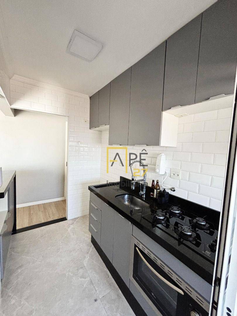 Apartamento para alugar com 2 quartos, 53m² - Foto 4