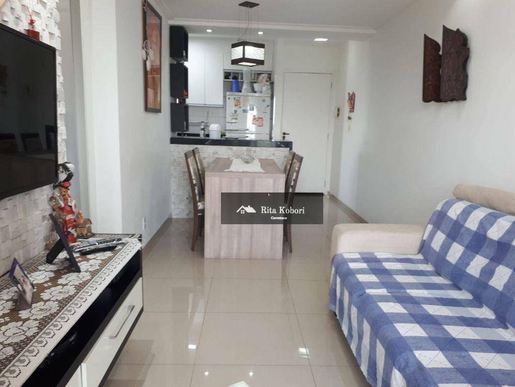 Apartamento à venda com 2 quartos, 62m² - Foto 8