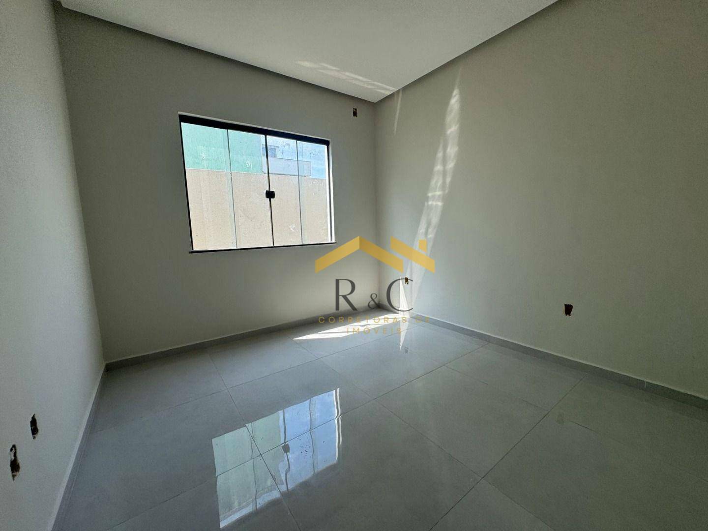 Casa à venda com 3 quartos, 95m² - Foto 17