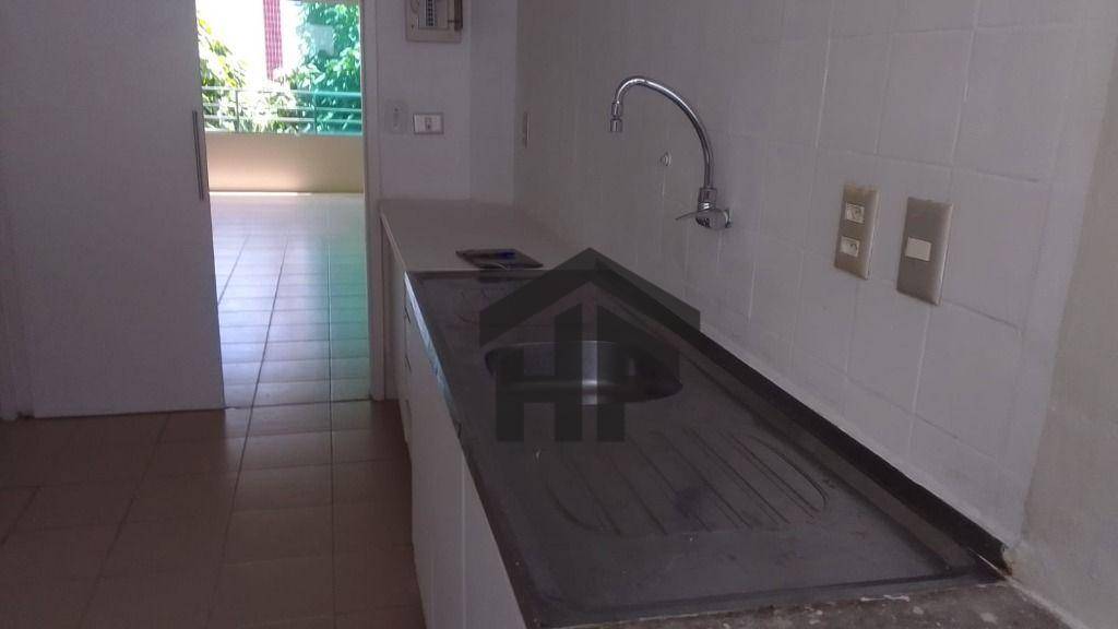 Apartamento à venda com 2 quartos, 77m² - Foto 11