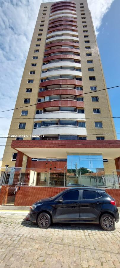 Apartamento à venda com 3 quartos, 95m² - Foto 1