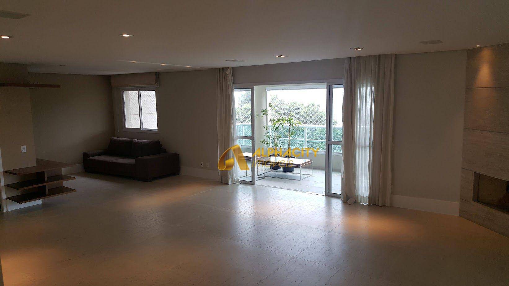 Apartamento para alugar com 3 quartos, 202m² - Foto 26