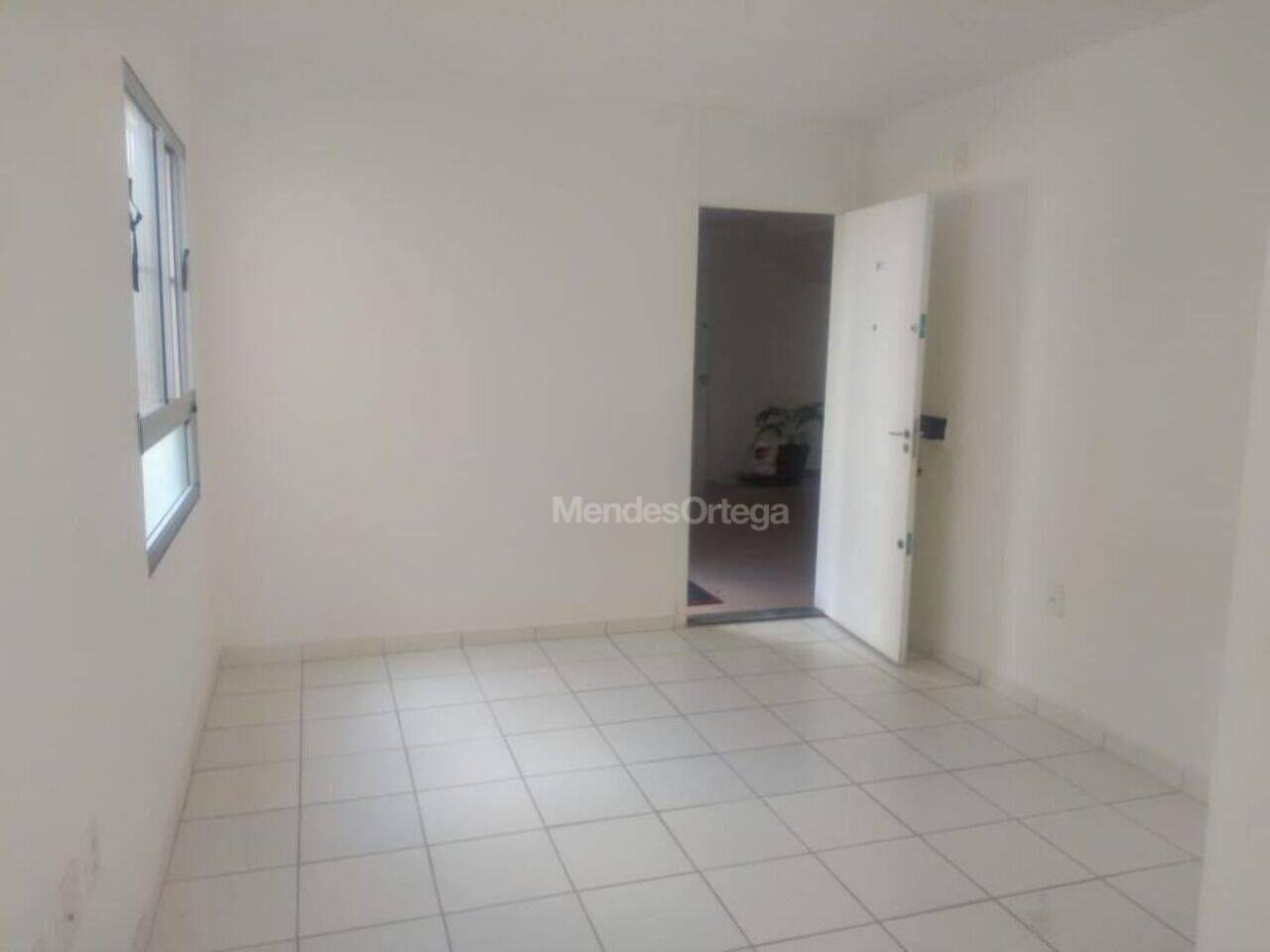 Apartamento para alugar com 2 quartos, 49m² - Foto 6