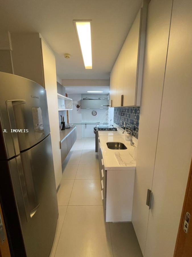 Apartamento para alugar com 3 quartos, 114m² - Foto 15