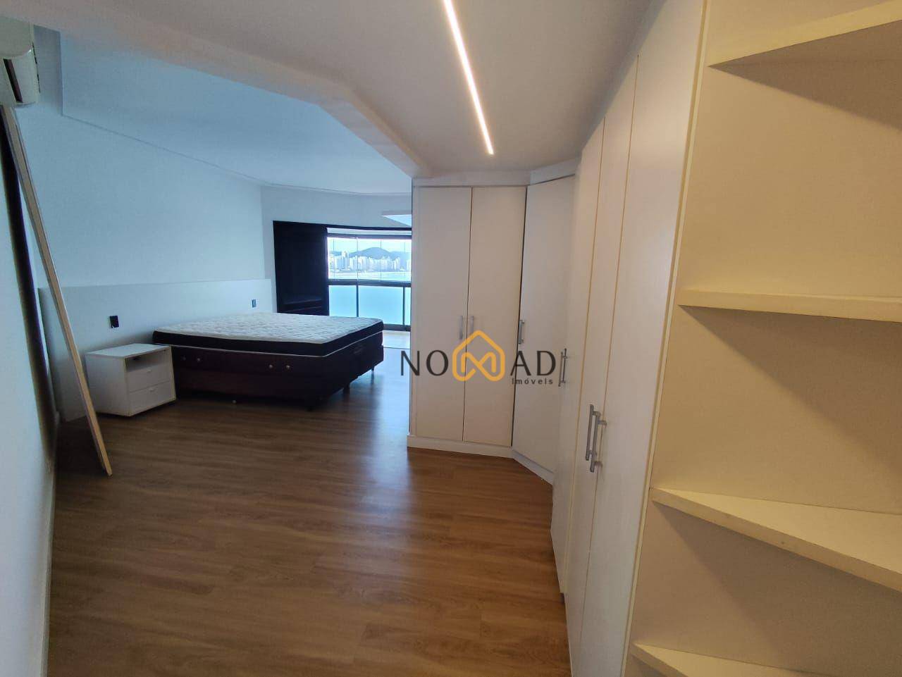 Apartamento à venda com 5 quartos, 360m² - Foto 34