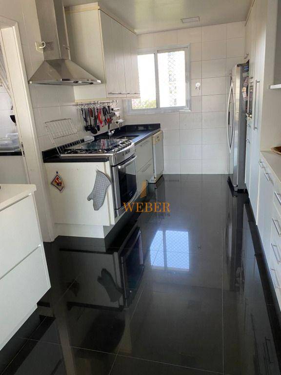 Apartamento à venda com 3 quartos, 186m² - Foto 3