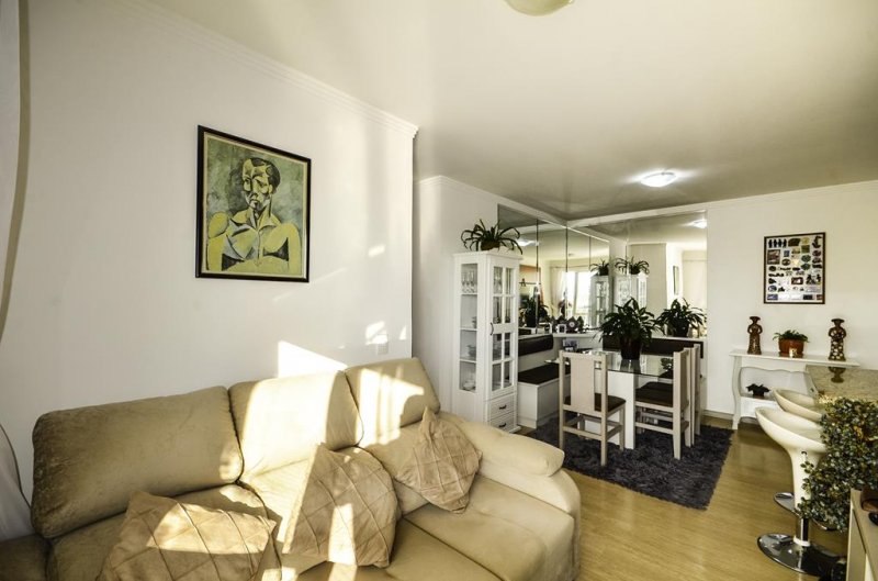 Apartamento à venda com 2 quartos, 66m² - Foto 18