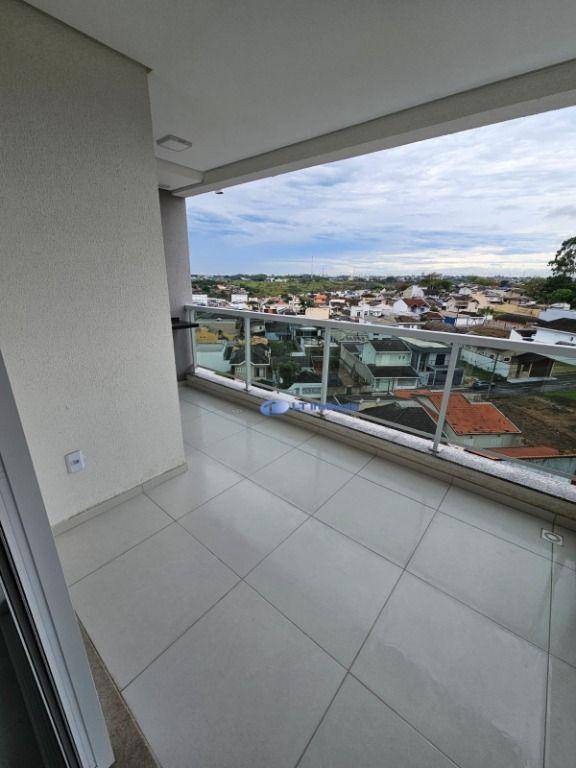 Apartamento, 2 quartos, 76 m² - Foto 4