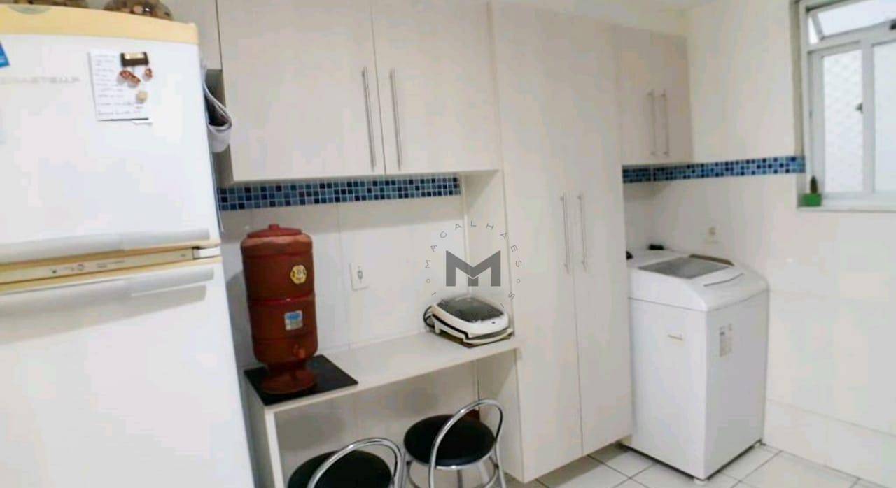 Apartamento à venda com 3 quartos, 75m² - Foto 9