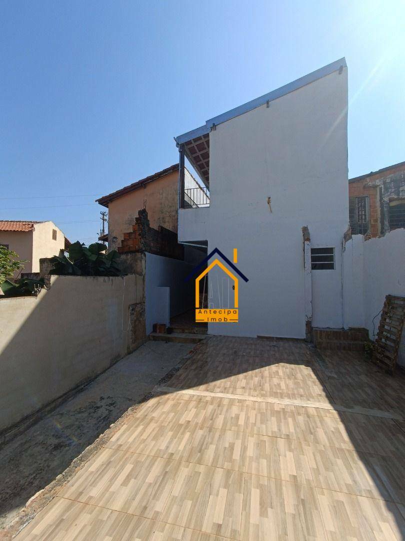 Casa à venda com 2 quartos, 60m² - Foto 10