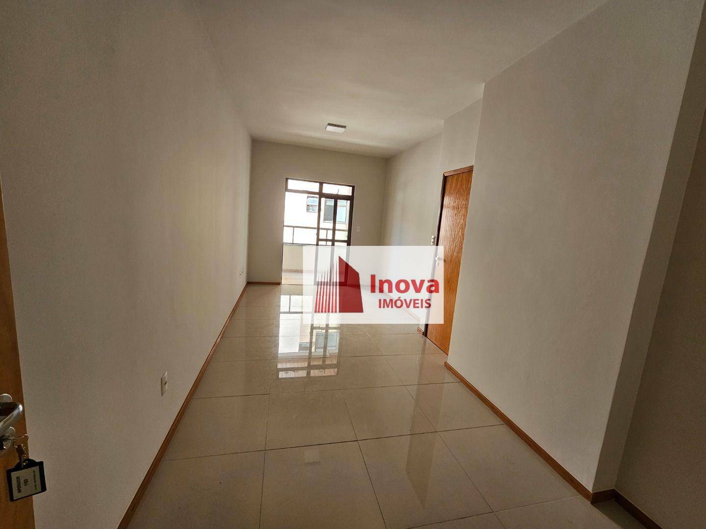 Apartamento à venda com 2 quartos, 80m² - Foto 5