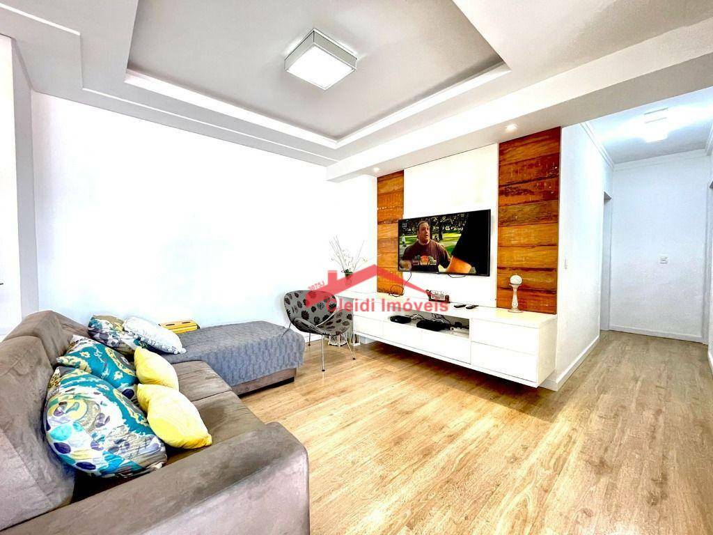 Apartamento à venda com 3 quartos, 115m² - Foto 2