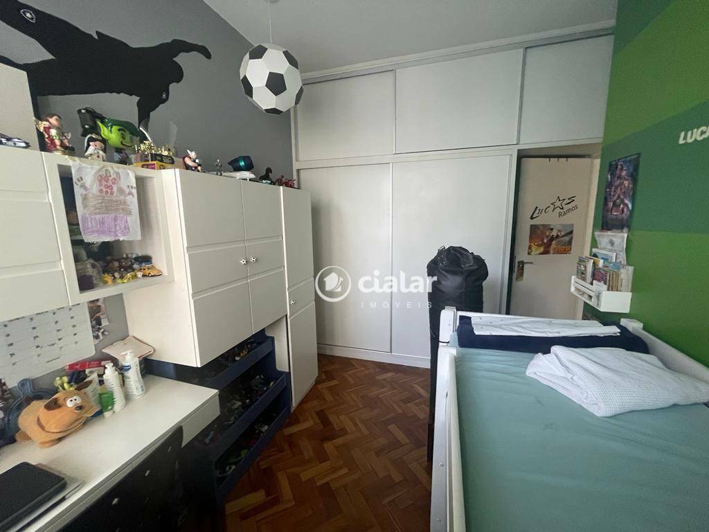 Apartamento à venda com 3 quartos, 95m² - Foto 10