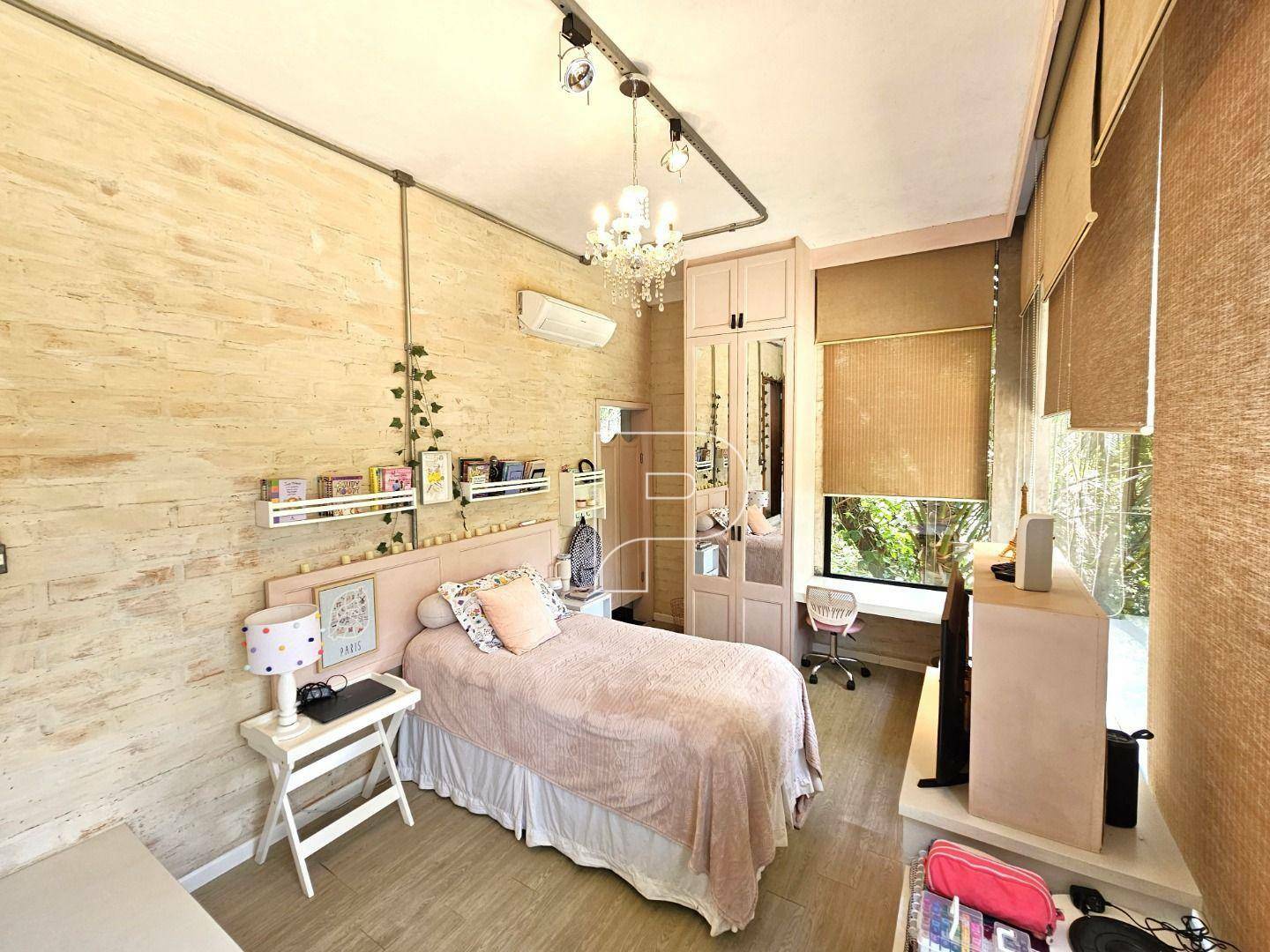 Casa à venda com 4 quartos, 362m² - Foto 42