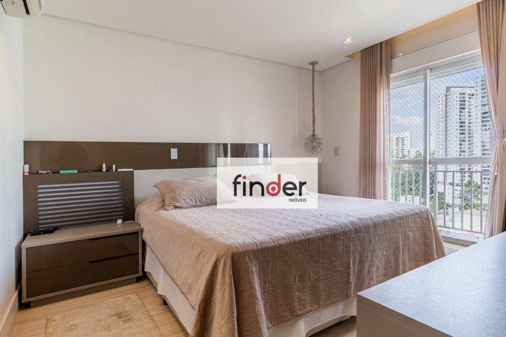 Apartamento à venda com 4 quartos, 238m² - Foto 18