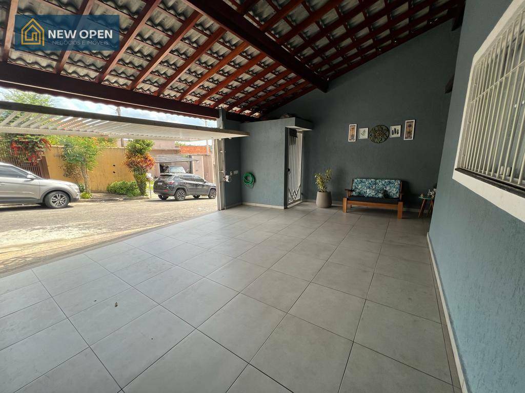 Casa à venda com 3 quartos, 100m² - Foto 3