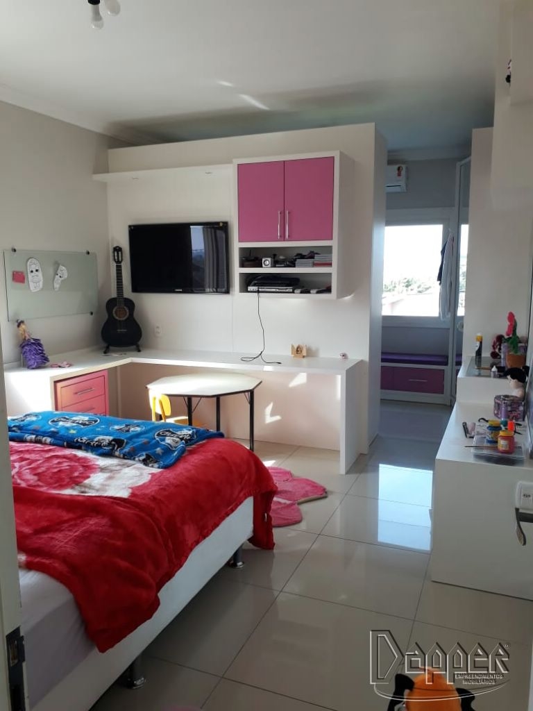 Casa à venda com 3 quartos, 349m² - Foto 12