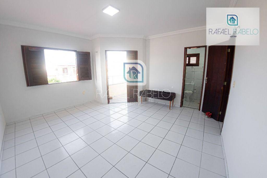 Casa à venda com 4 quartos, 151m² - Foto 13