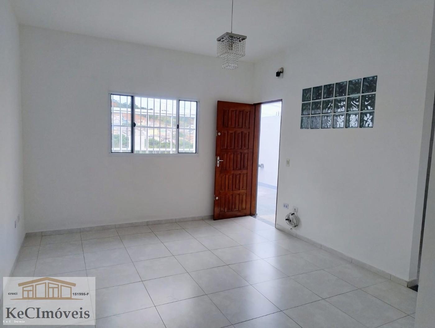 Casa à venda com 2 quartos, 67m² - Foto 9