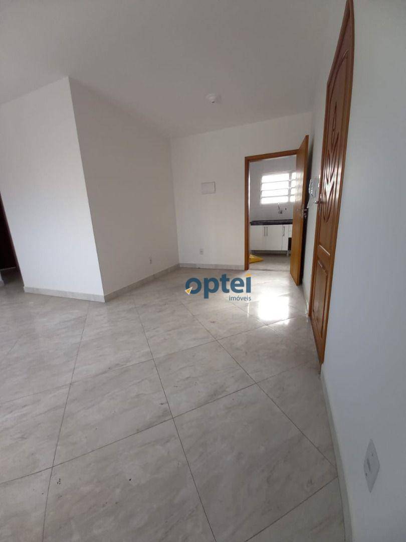 Apartamento à venda com 3 quartos, 80m² - Foto 2