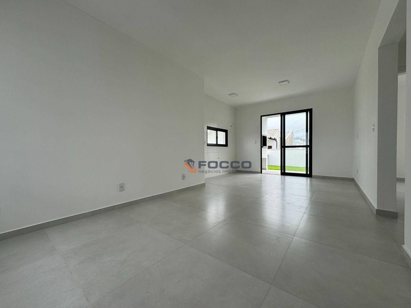 Casa à venda com 3 quartos, 78m² - Foto 15