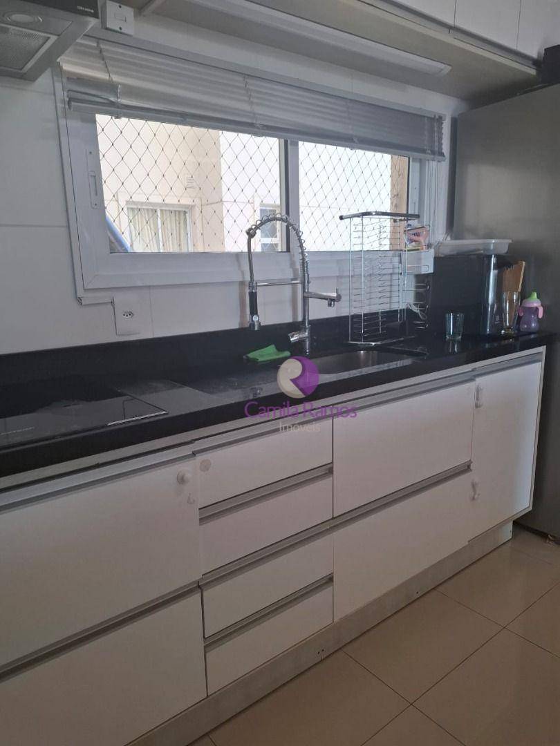 Apartamento para alugar com 3 quartos, 99m² - Foto 5