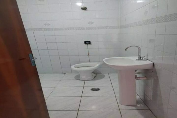 Sobrado à venda com 3 quartos, 240m² - Foto 32