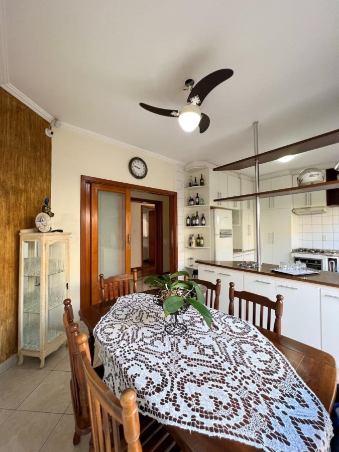 Casa à venda com 3 quartos, 540m² - Foto 5