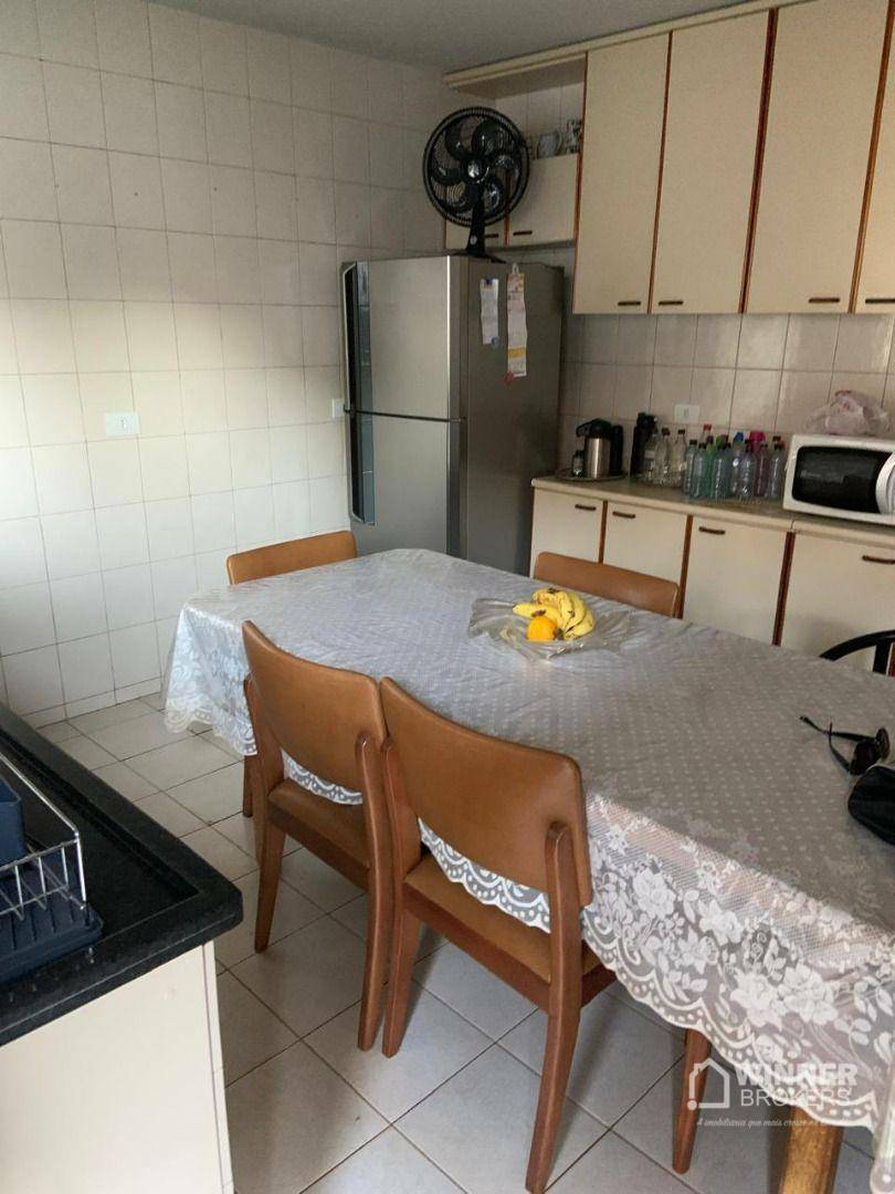 Sobrado à venda com 3 quartos, 240m² - Foto 15