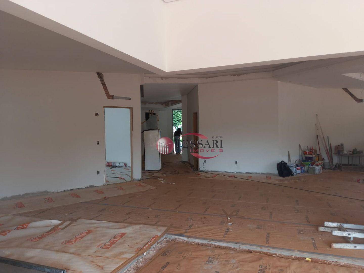 Casa à venda e aluguel com 3 quartos, 800m² - Foto 6