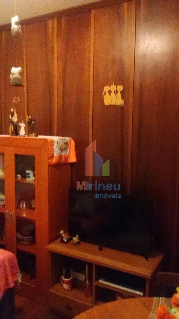 Apartamento à venda com 1 quarto, 45m² - Foto 12