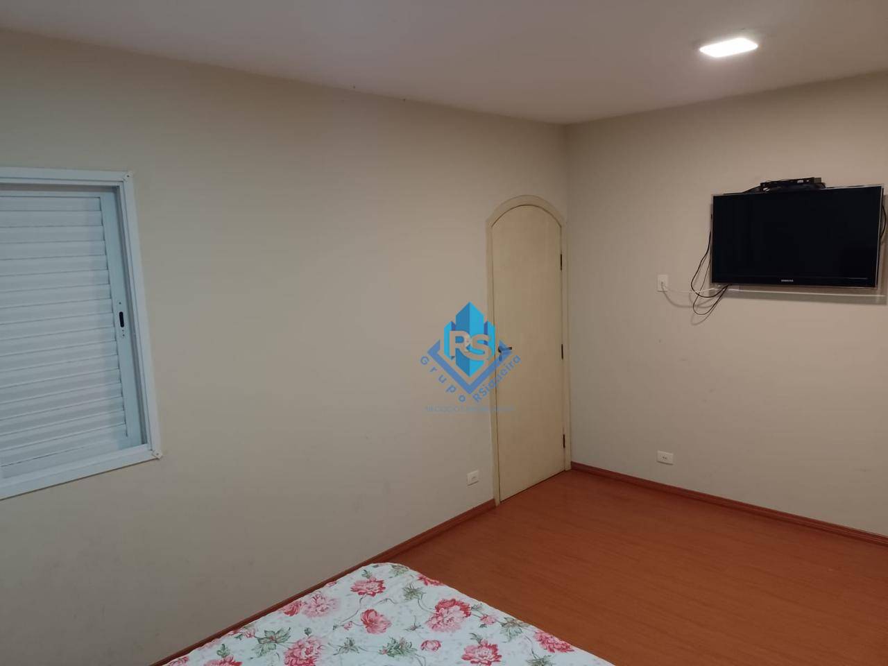 Sobrado à venda e aluguel com 3 quartos, 225M2 - Foto 27