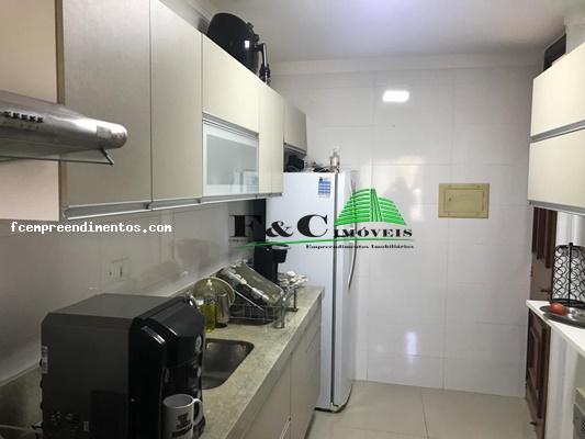 Apartamento à venda com 3 quartos, 72m² - Foto 3